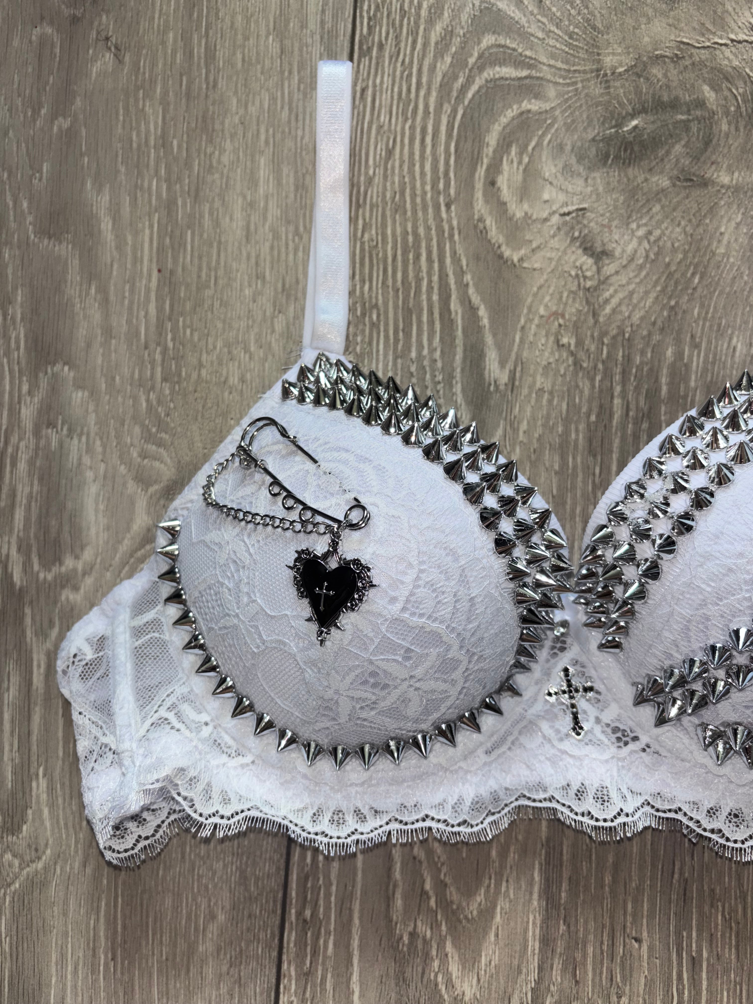 The White Swan (with cross) Spiked push up bra