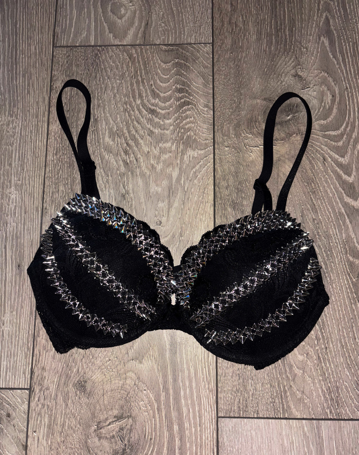(More sizes) Triple Spiked black Y2K (without cross) push up bra