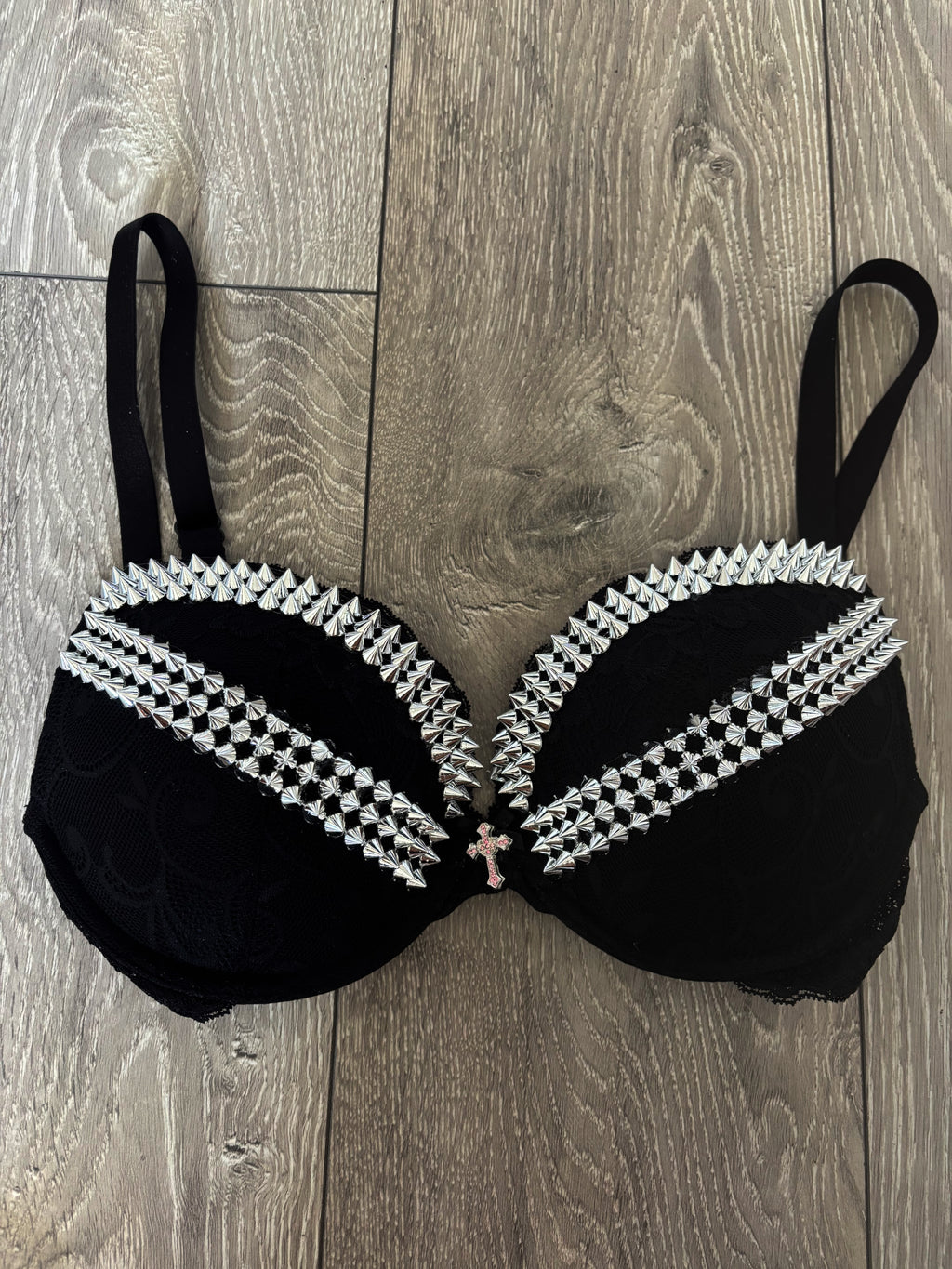 (More sizes) black Y2K (with cross) spiked push up bra