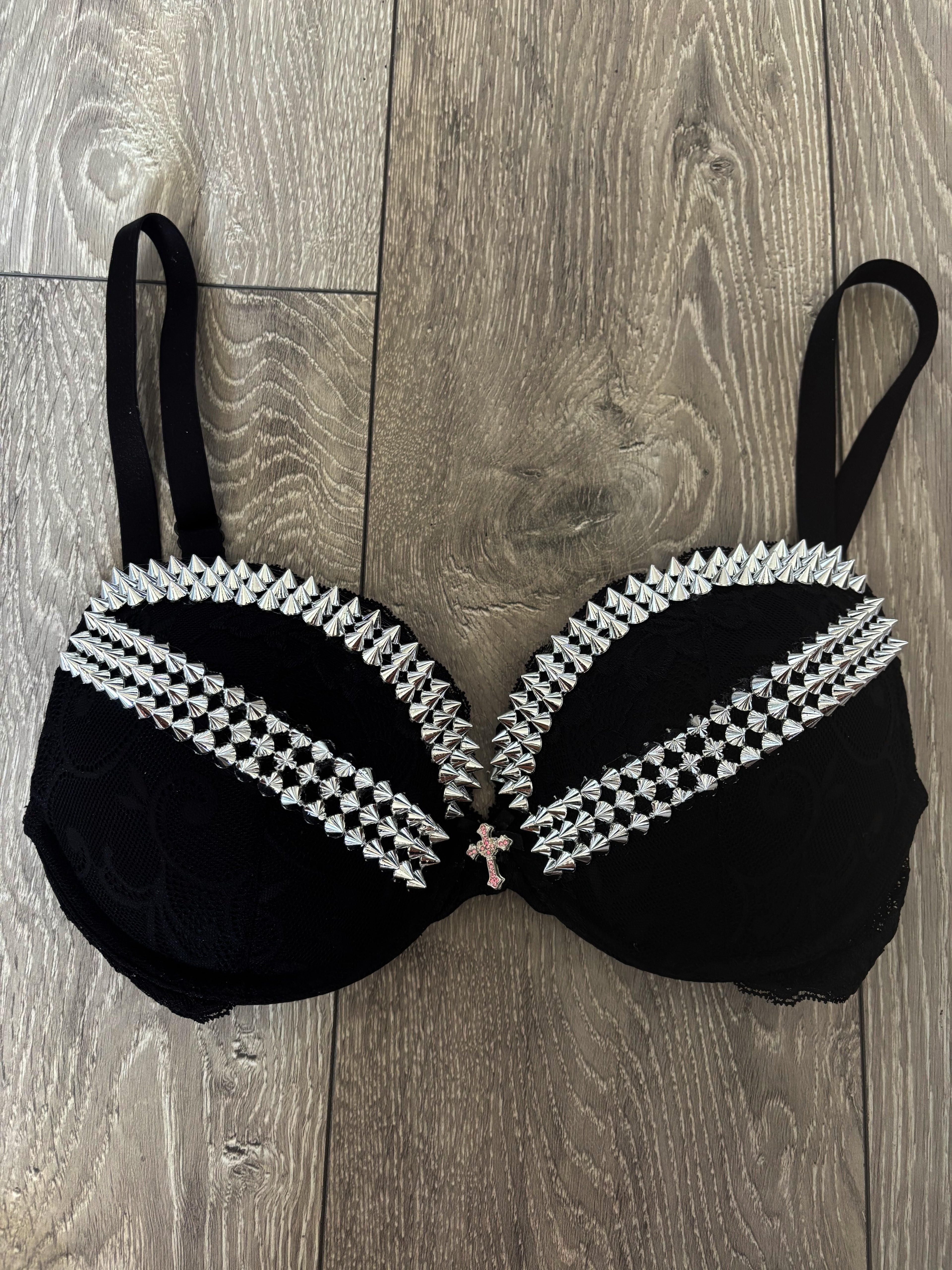 (More sizes) black Y2K (with cross) spiked push up bra