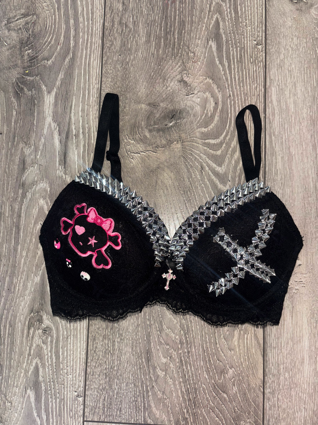 Black Skull Crush Spiked (with cross) push up bra