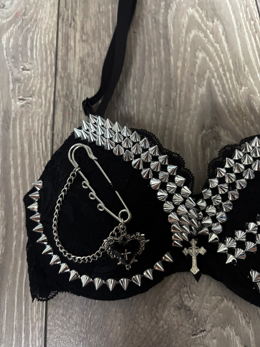 The Black Swan (More Sizes) (with cross) Spiked push up bra