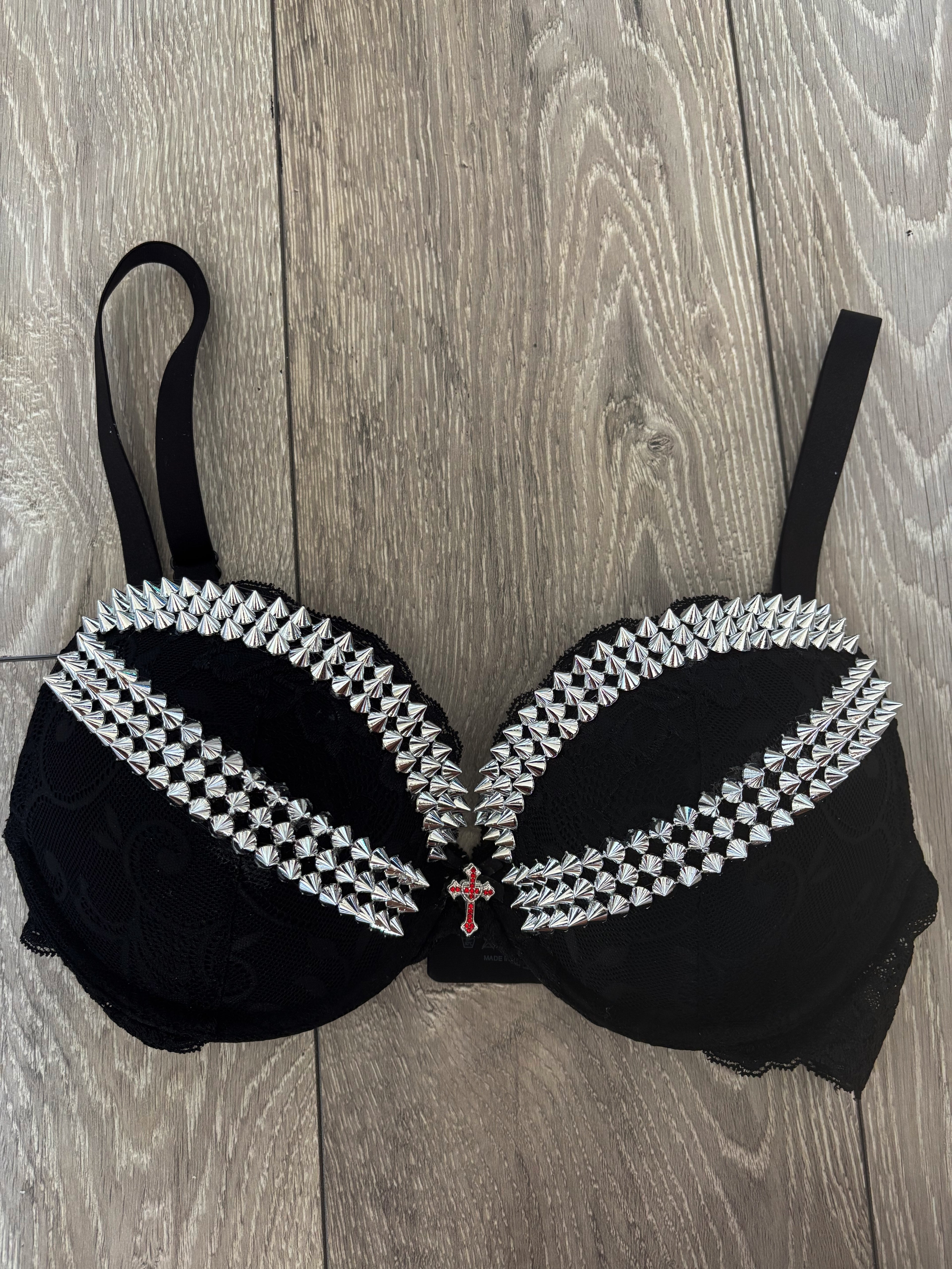 (More sizes) black Y2K (with cross) spiked push up bra