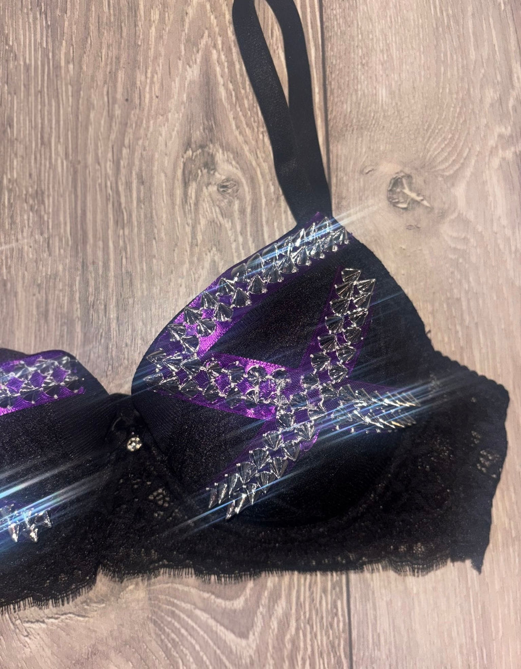 Violet Venom Spiked (no cross) push up bra