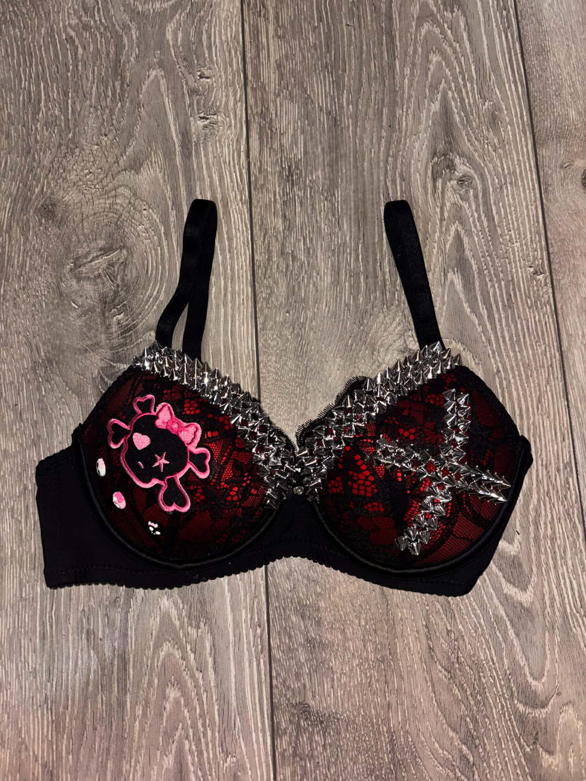 Red Skull Crush Spiked (no cross) push up bra