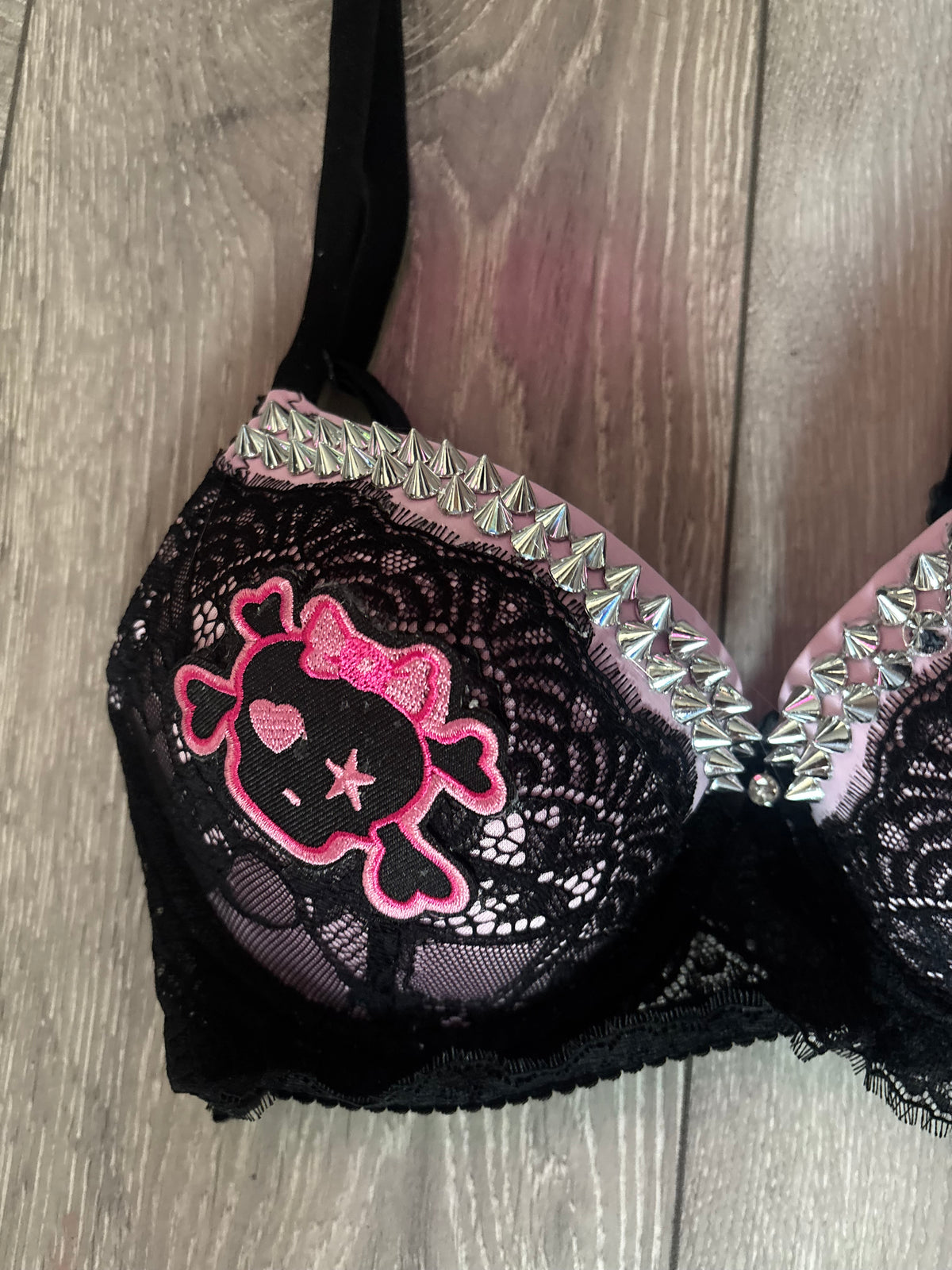 Pink Skull Crush Spiked (no mini skulls) (no cross) push up bra