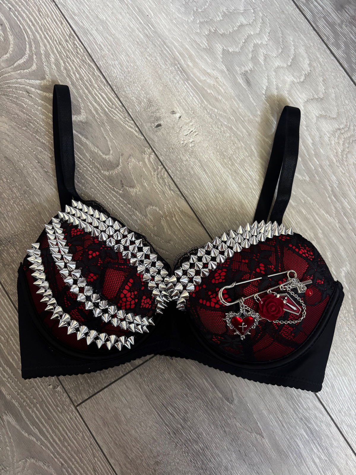 The Eternal Romance Spiked adjustable gothic pin (no cross) push up bra