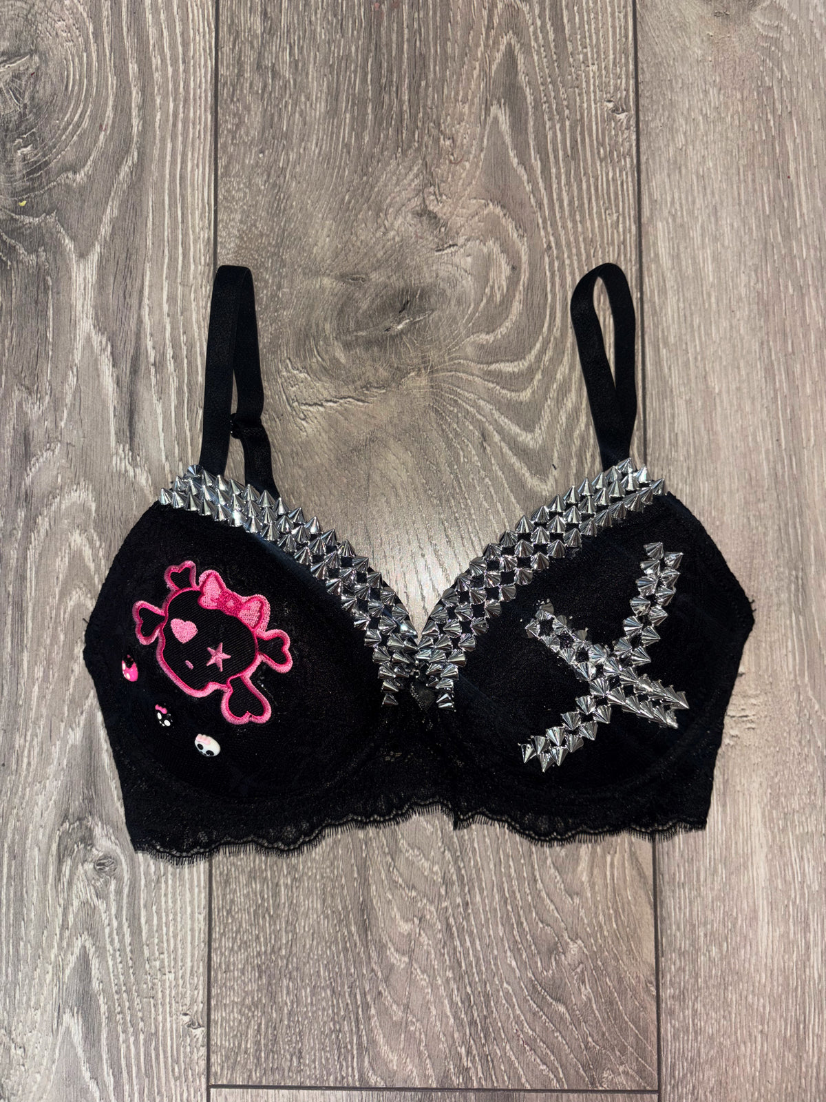 Black Skull Crush Spiked (no cross) push up bra