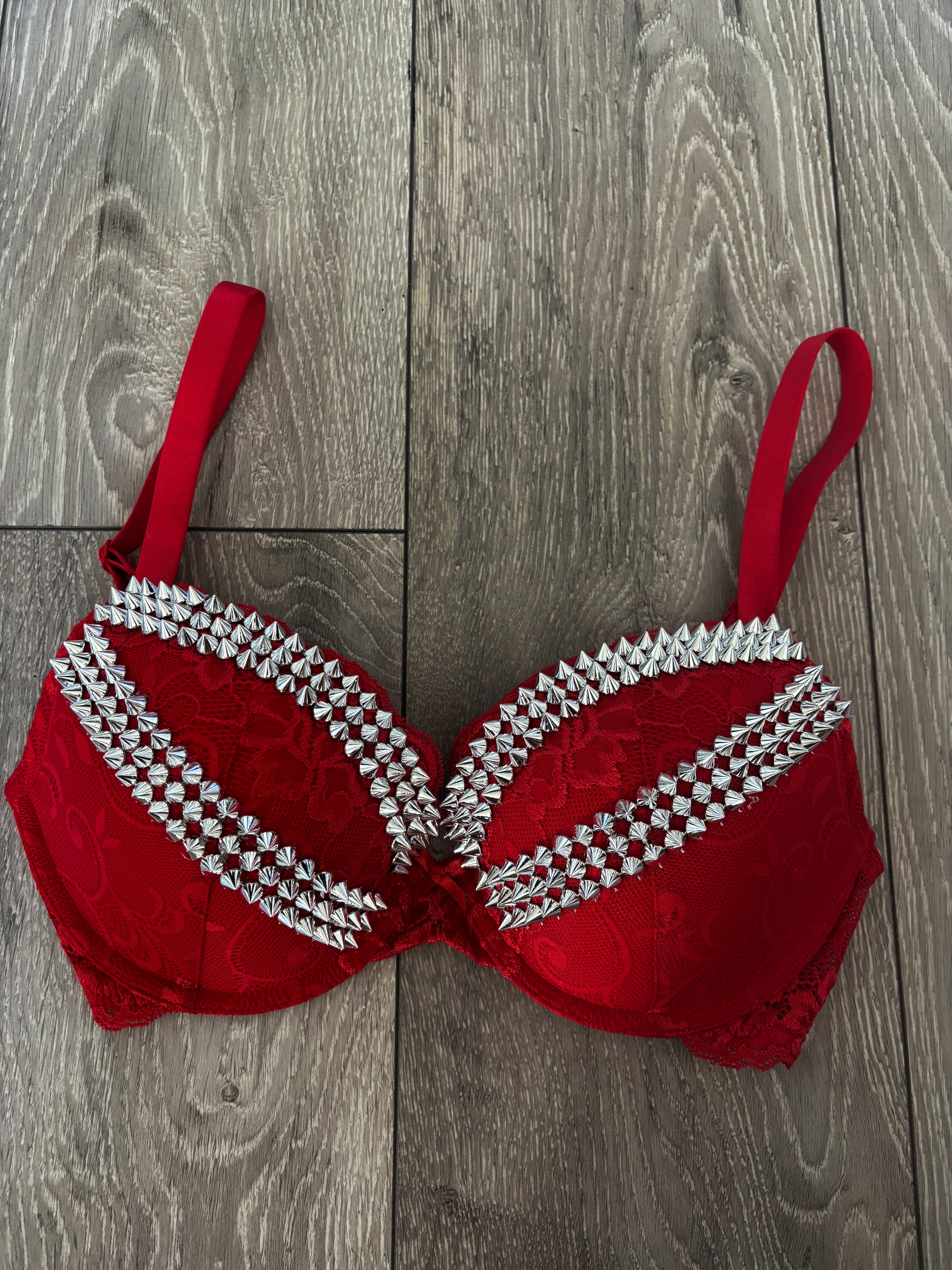 (More sizes) Red Y2K (no cross) spiked push up bra