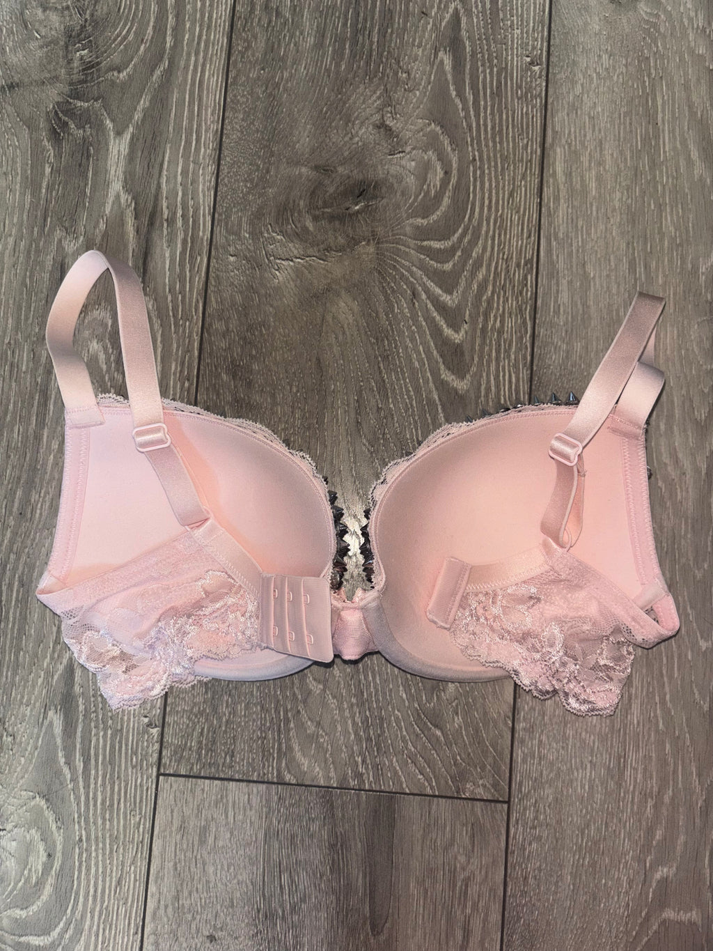 (More sizes) Light Pink Y2K Spiked push up bra (no cross)