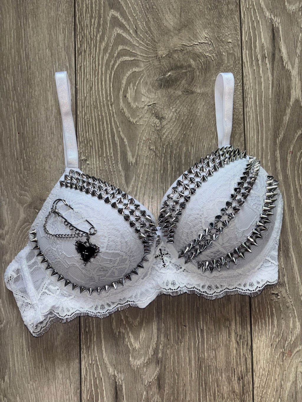 The White Swan (with cross) Spiked push up bra