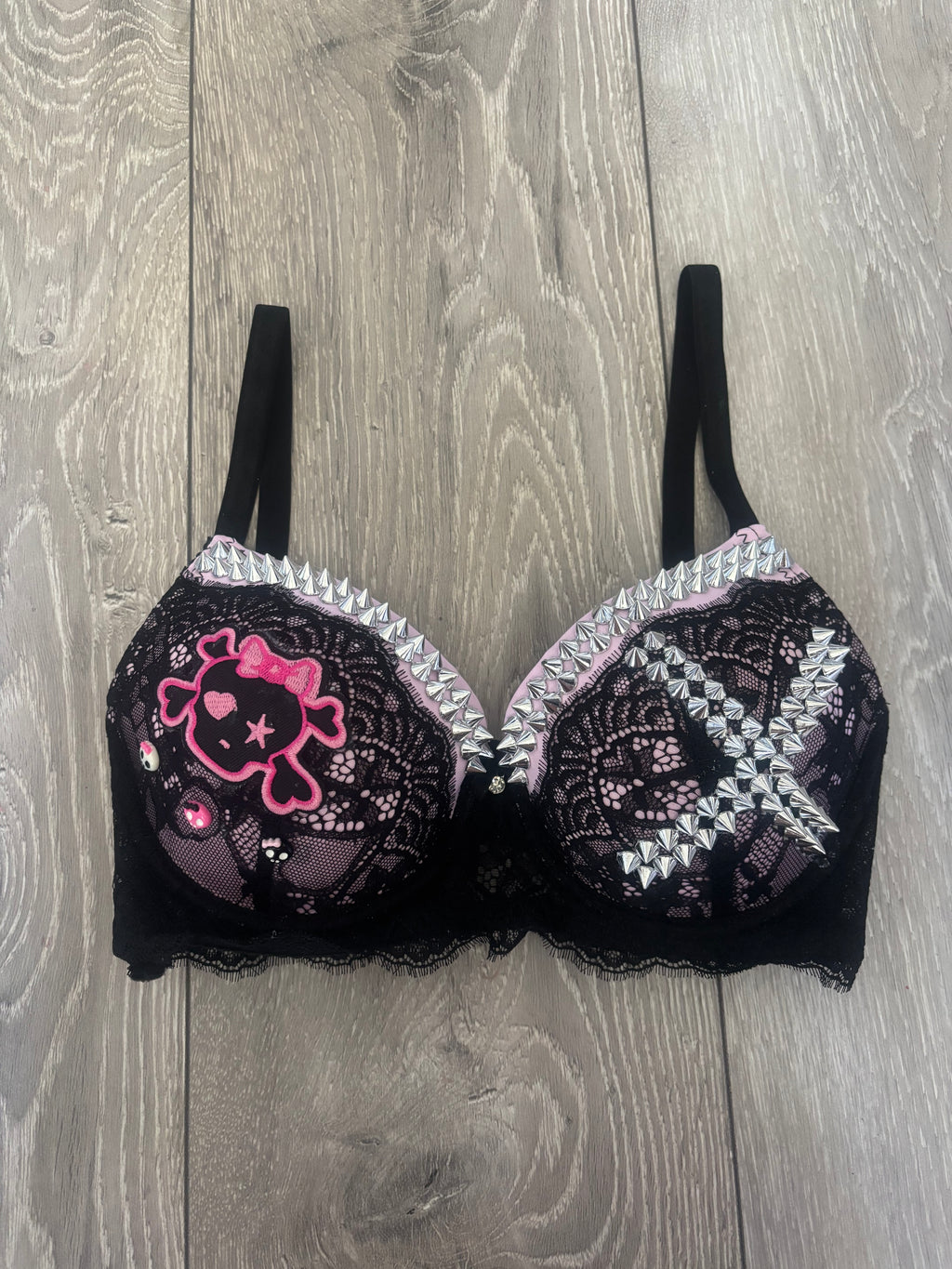 Pink Skull Crush Spiked (no cross) push up bra
