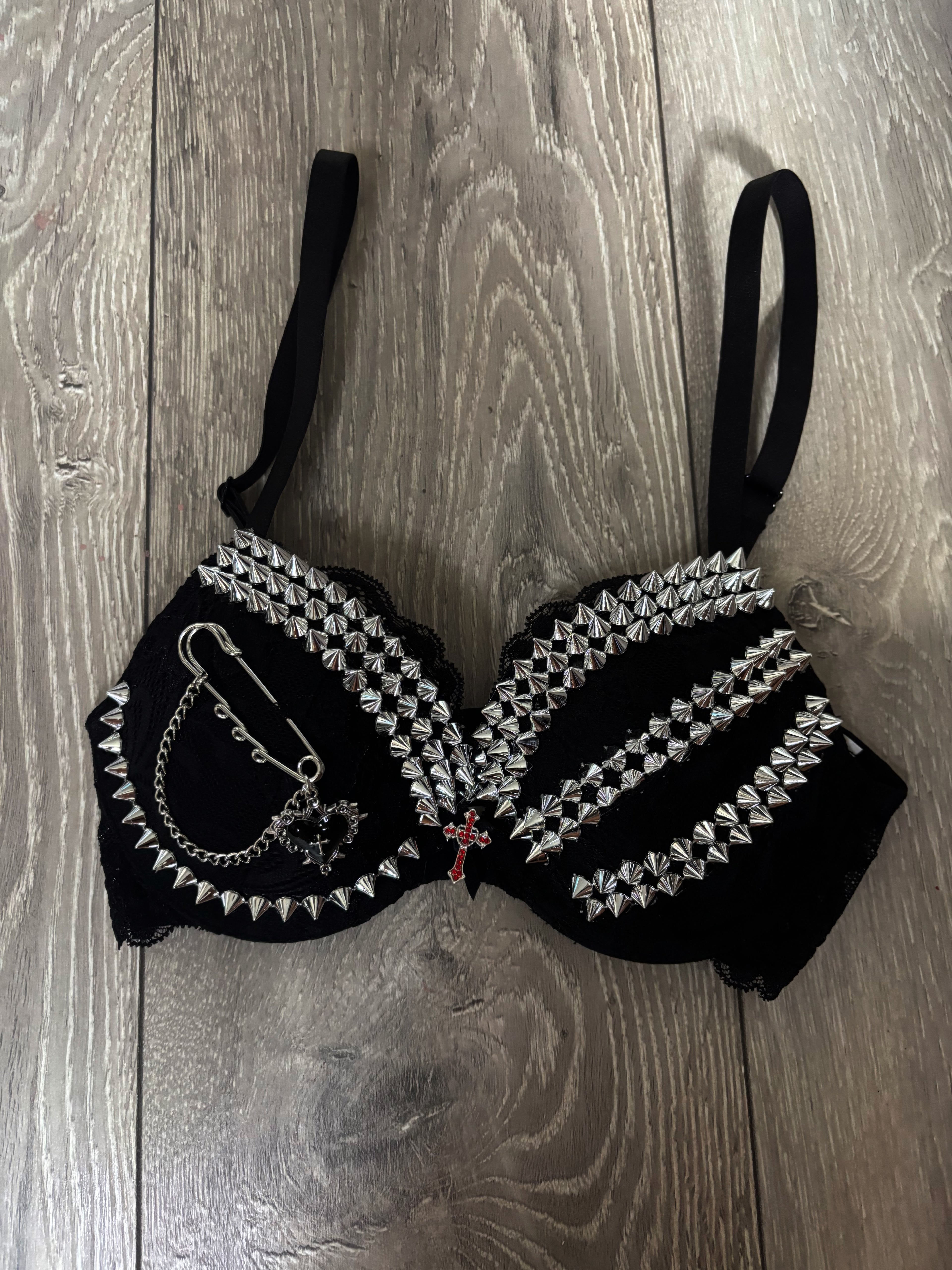 The Black Swan (More Sizes) (with cross) Spiked push up bra
