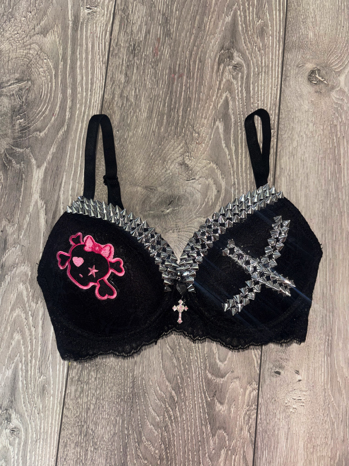 Black Skull Crush Spiked (no mini skulls) (with cross) push up bra