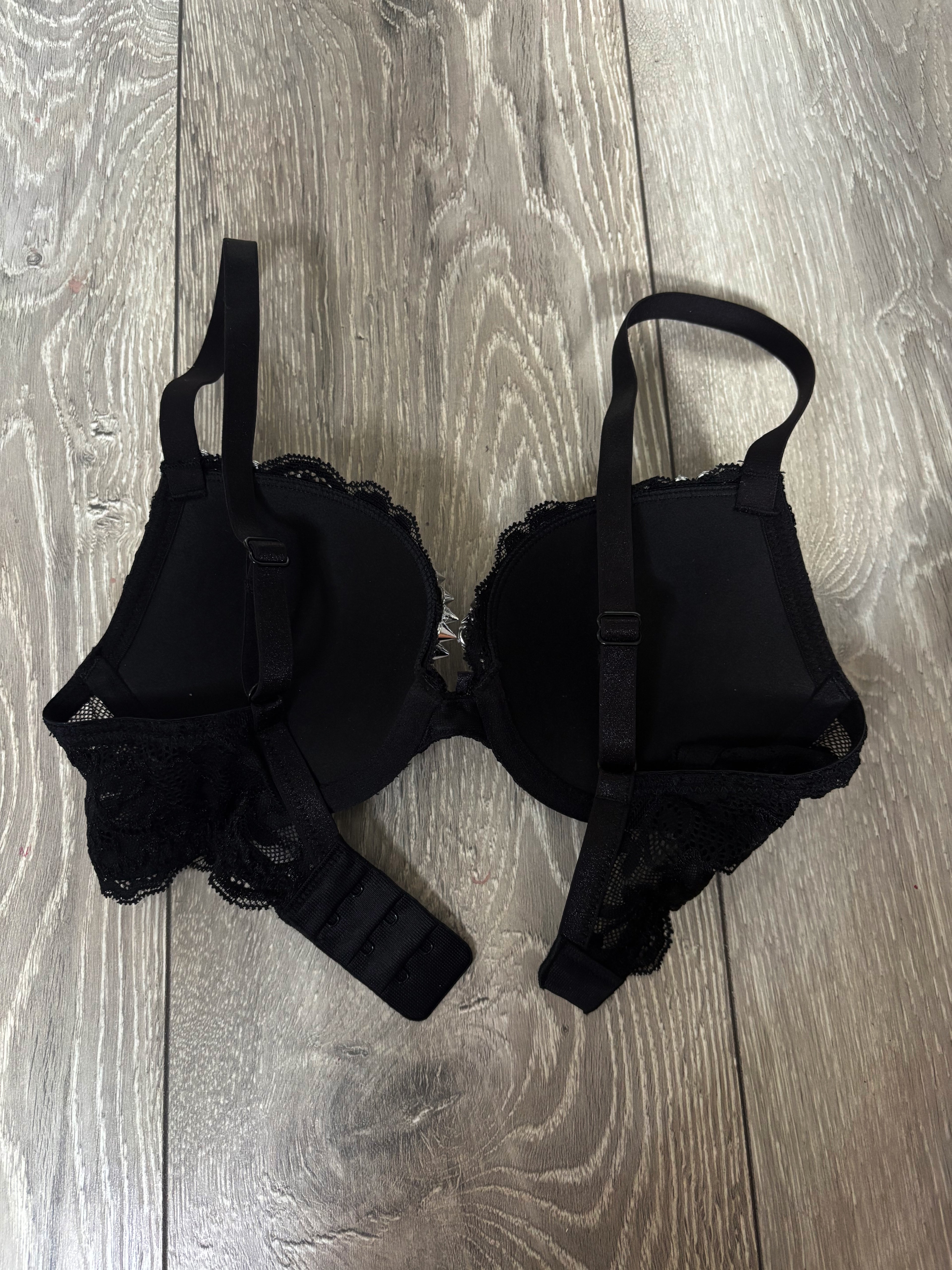 The Black Swan (More Sizes) (with cross) Spiked push up bra