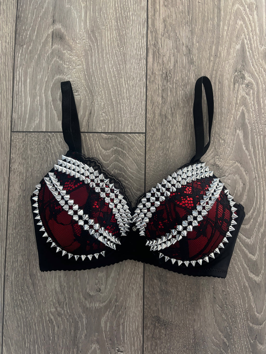 The Red Crossover (no cross) (no stars) Spiked Push up Bra