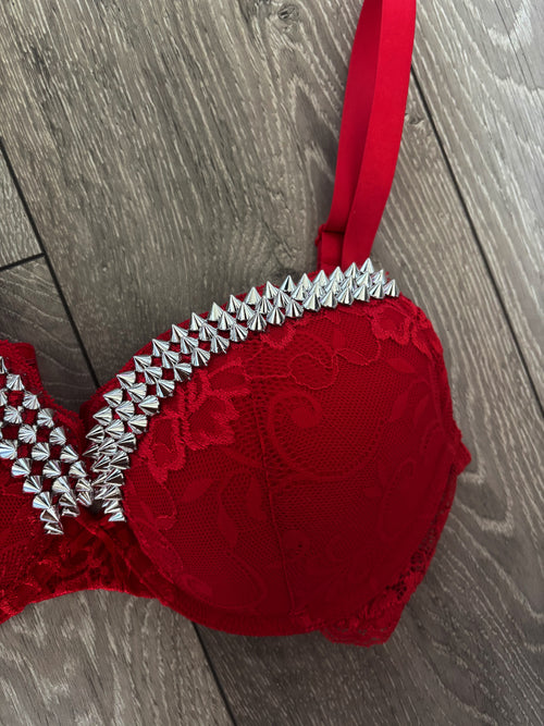 (More Sizes) Red Y2K single strip (no cross) push up bra