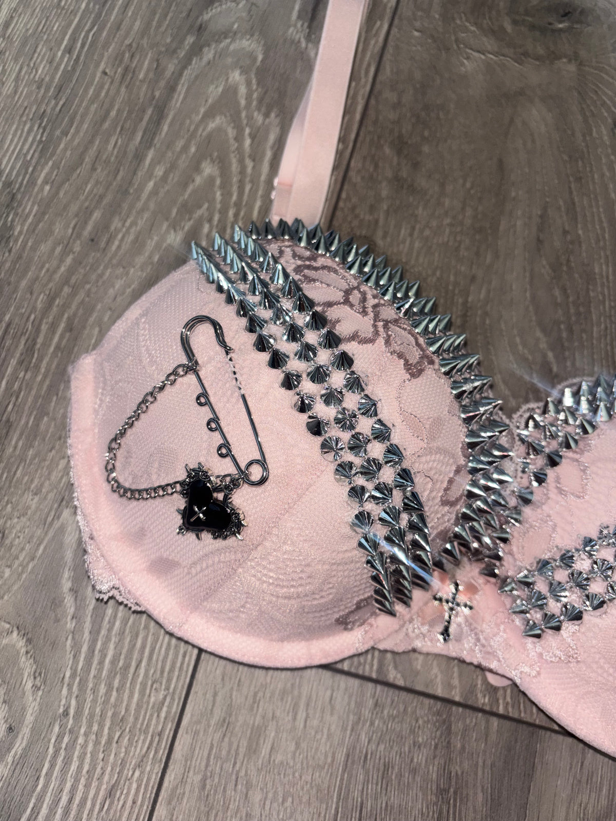 The Light Pink Swan 2 Spiked push up bra (with cross) (more sizes)