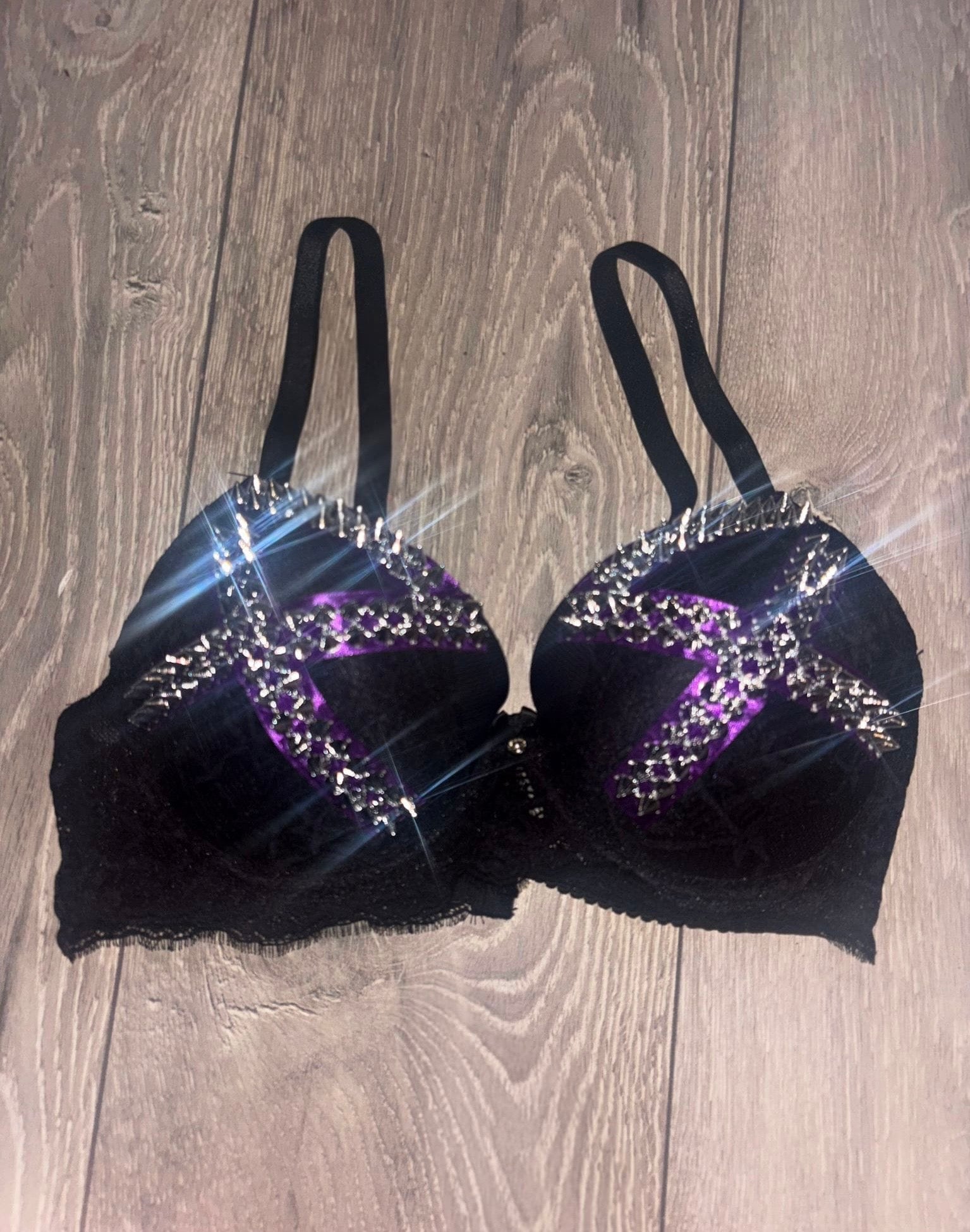 Violet Venom Spiked (no cross) push up bra