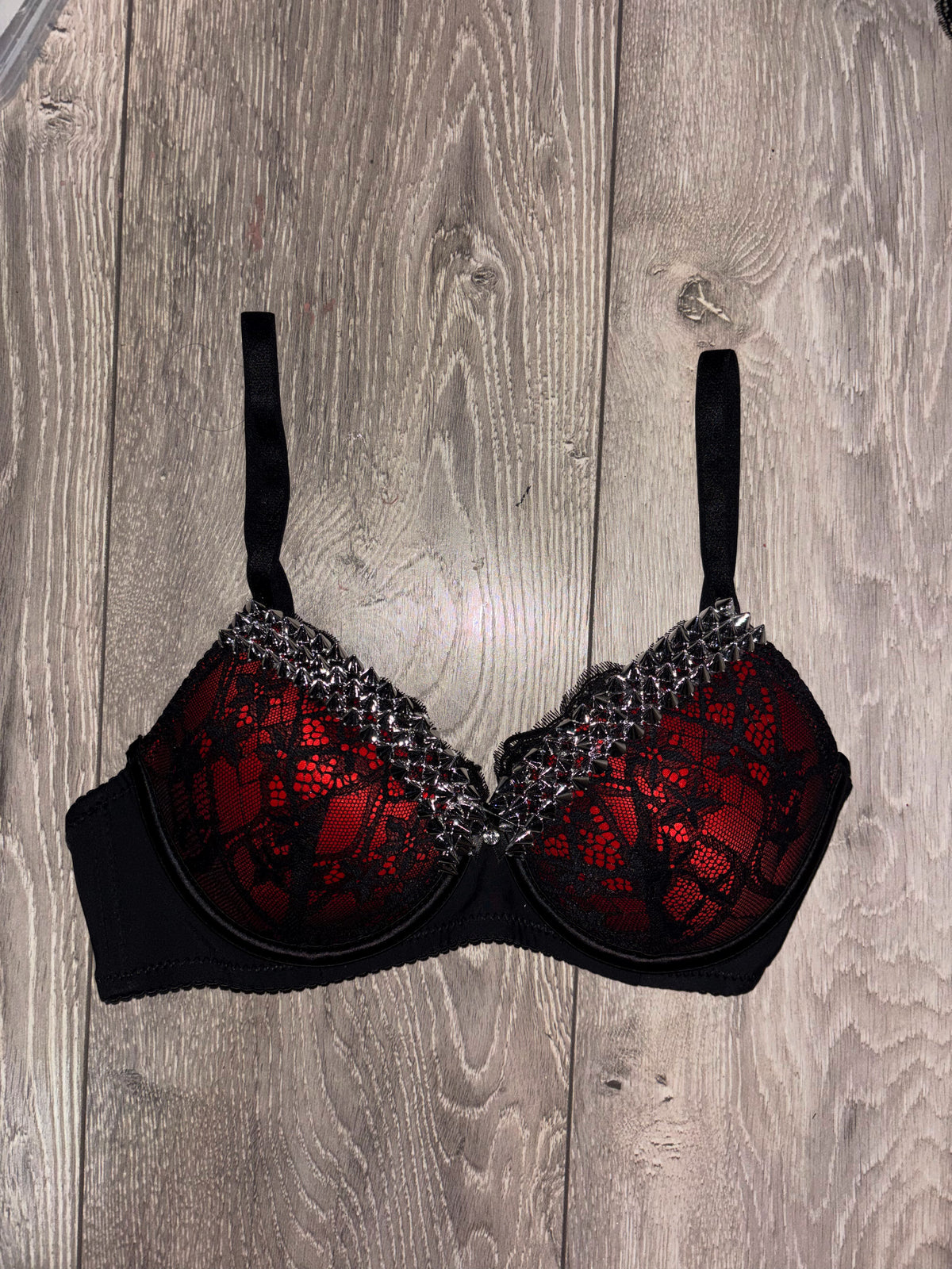 Red Single Strip Spiked (no cross) push up bra