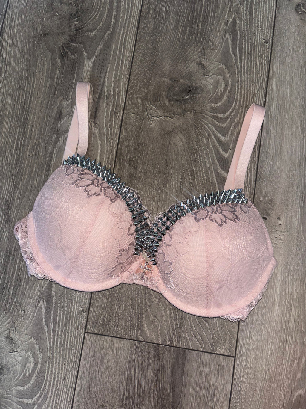 (More sizes) Light Pink Y2K Single Strip Spiked push up bra (with cross)