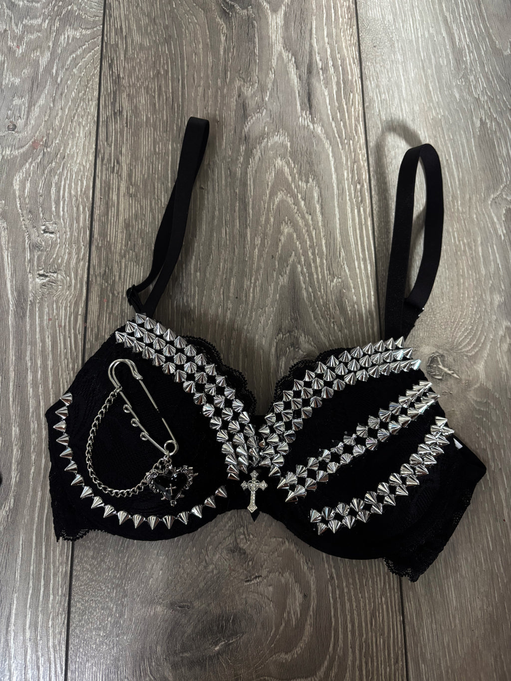 The Black Swan (More Sizes) (with cross) Spiked push up bra