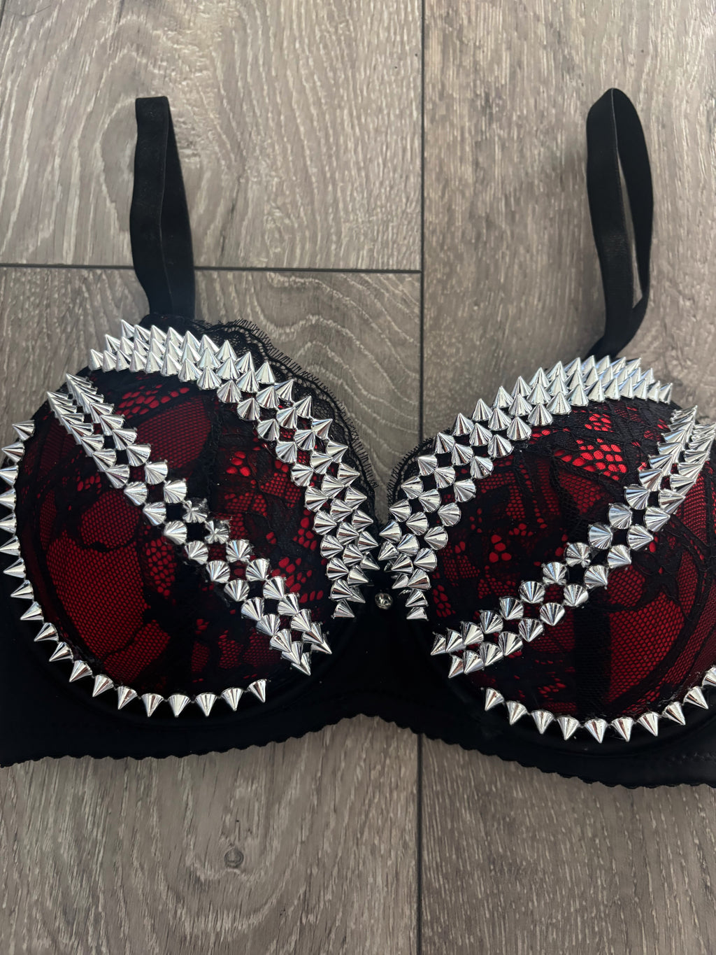 The Red Crossover (no cross) (no stars) Spiked Push up Bra