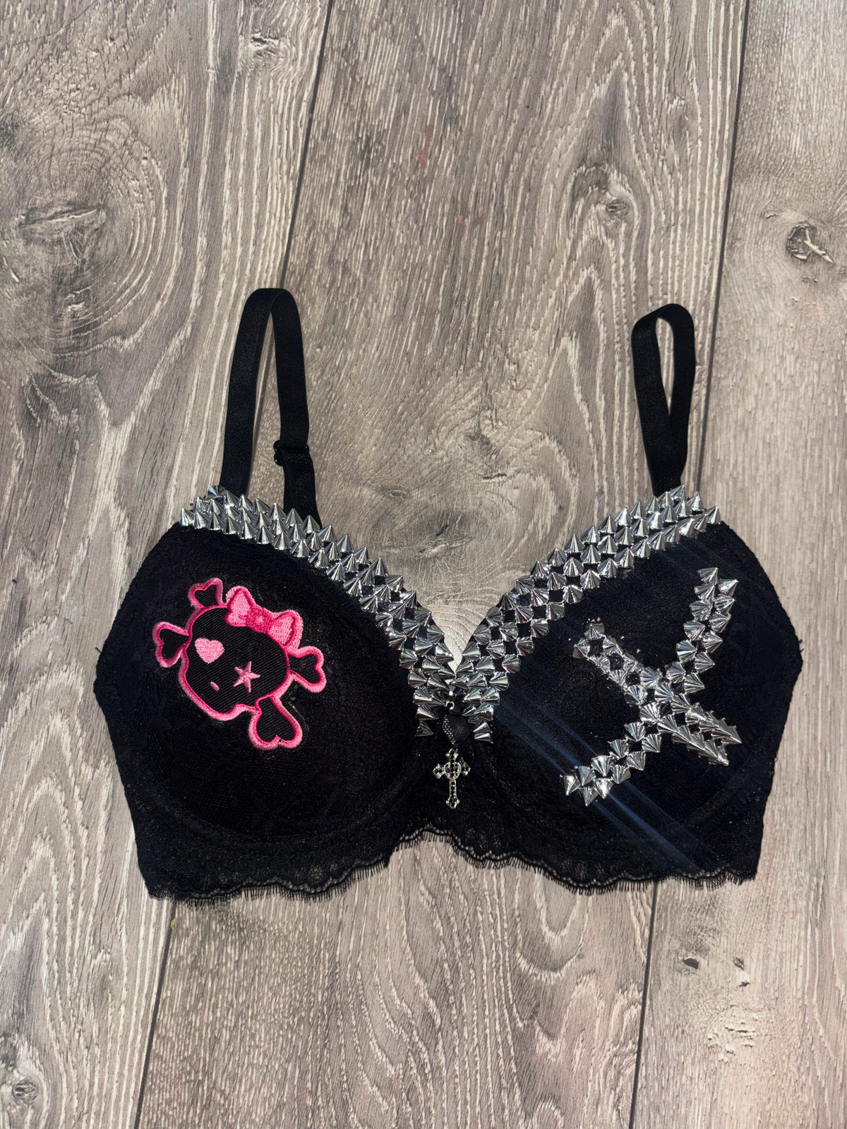 Black Skull Crush Spiked (no mini skulls) (with cross) push up bra