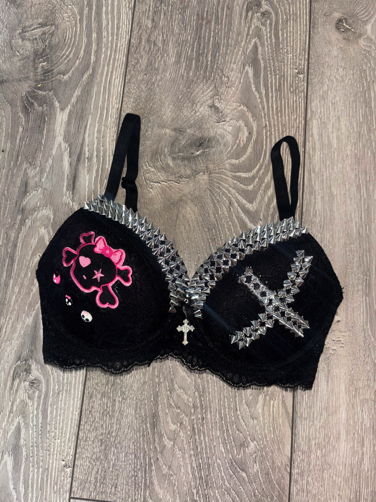 Black Skull Crush Spiked (with cross) push up bra