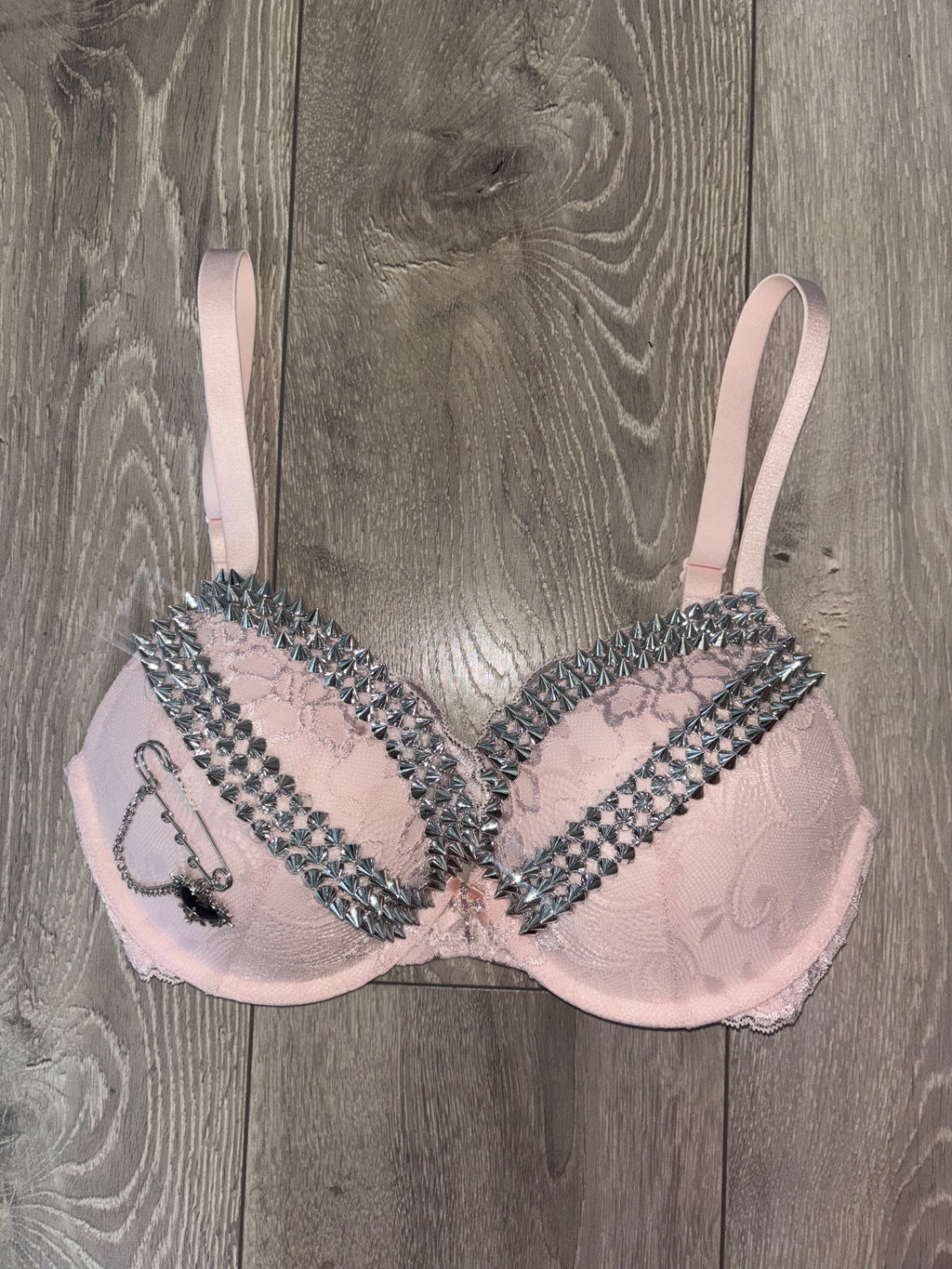 The Light Pink Swan 2 Spiked push up bra (with cross) (more sizes)
