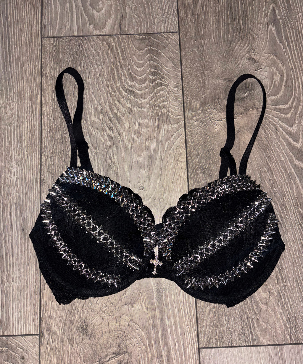 (More sizes) Triple Spiked black Y2K (with cross) push up bra