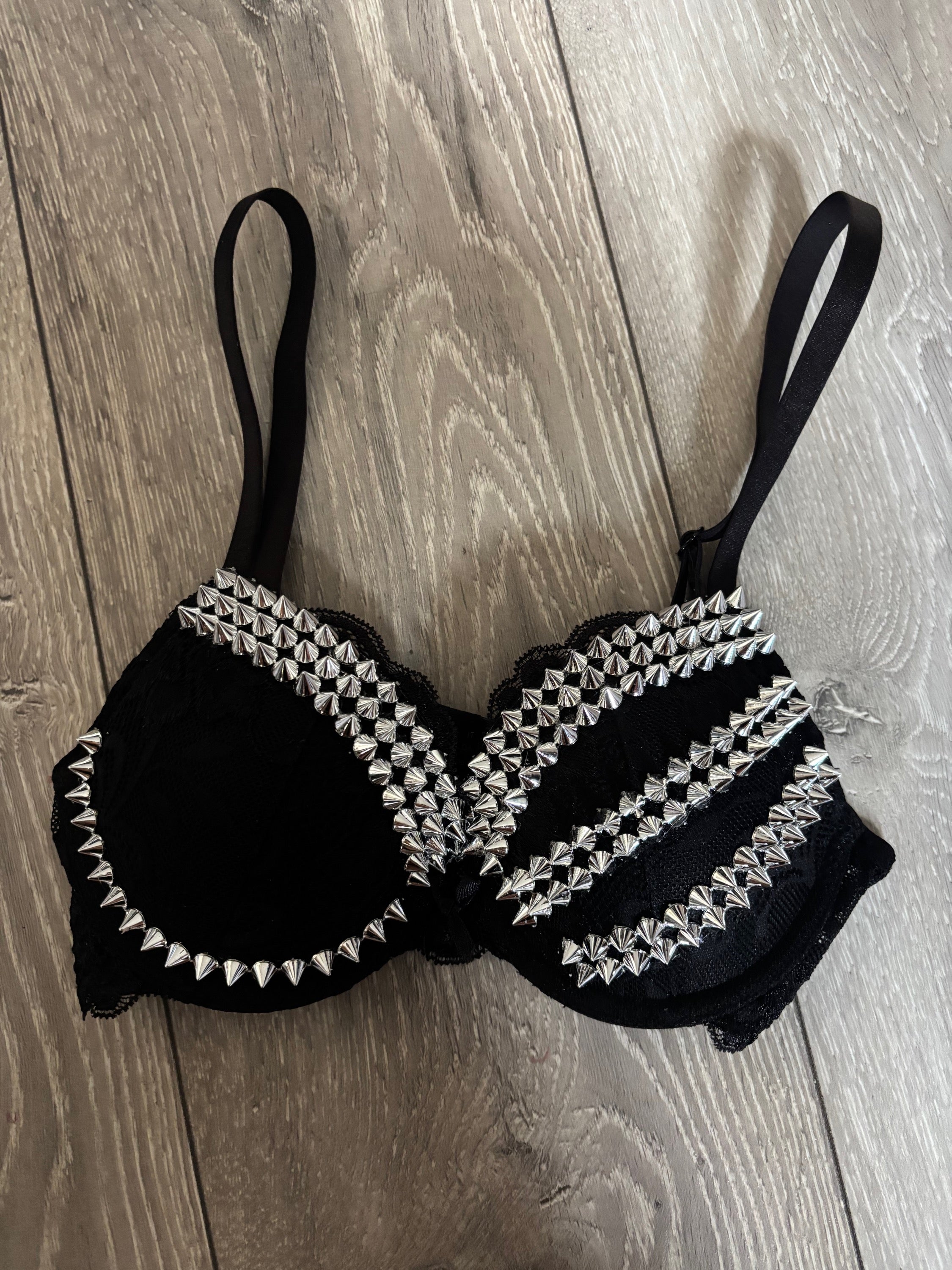 Black Viper Spiked (More sizes) (without cross) push up bra