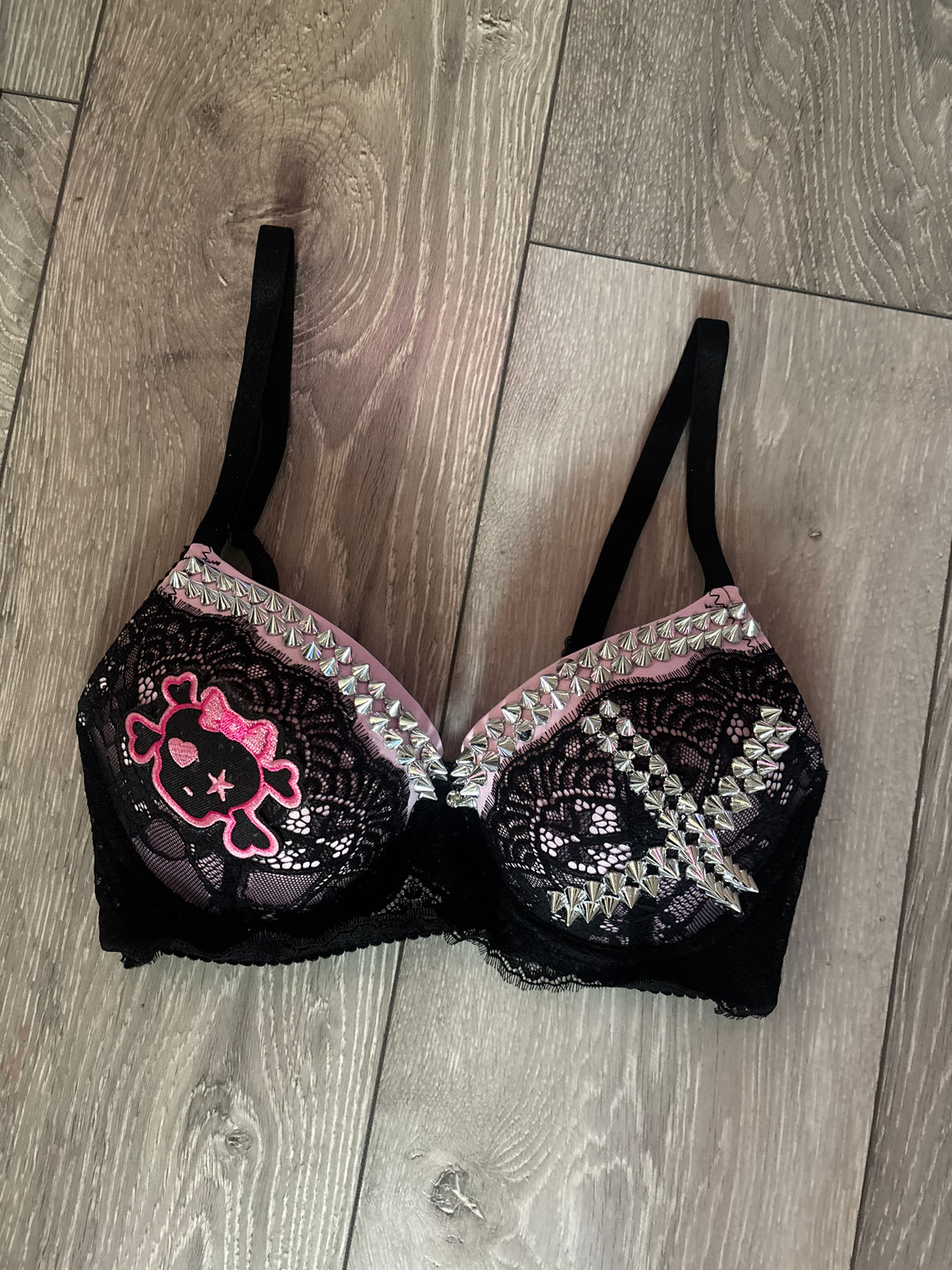 Pink Skull Crush Spiked (no mini skulls) (no cross) push up bra