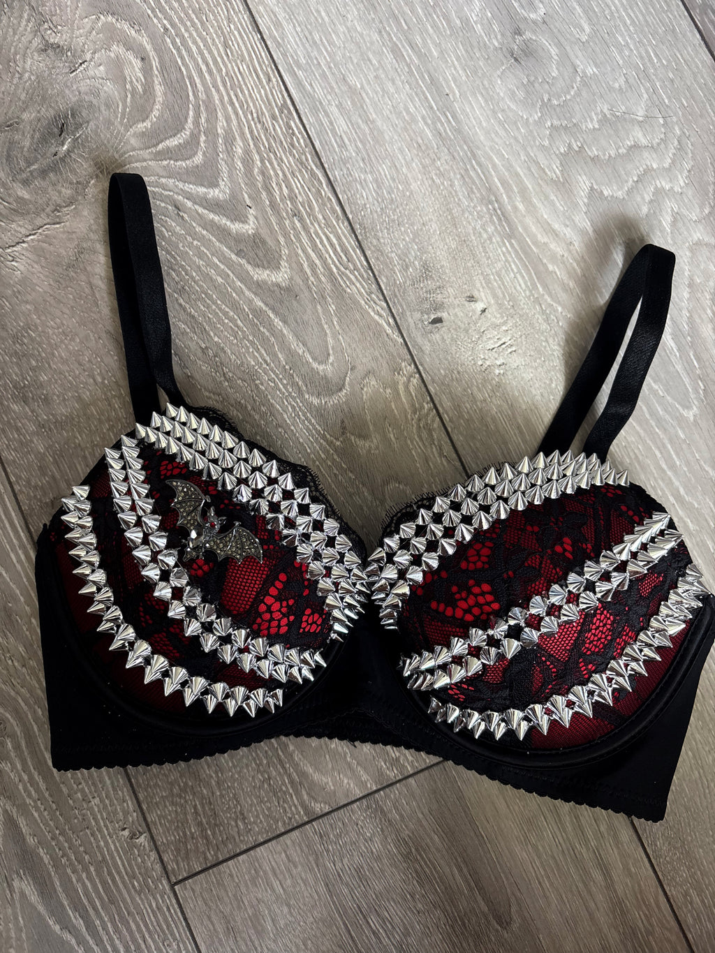 Red Bat Adjustable Pin Spiked (no cross) Push up Bra