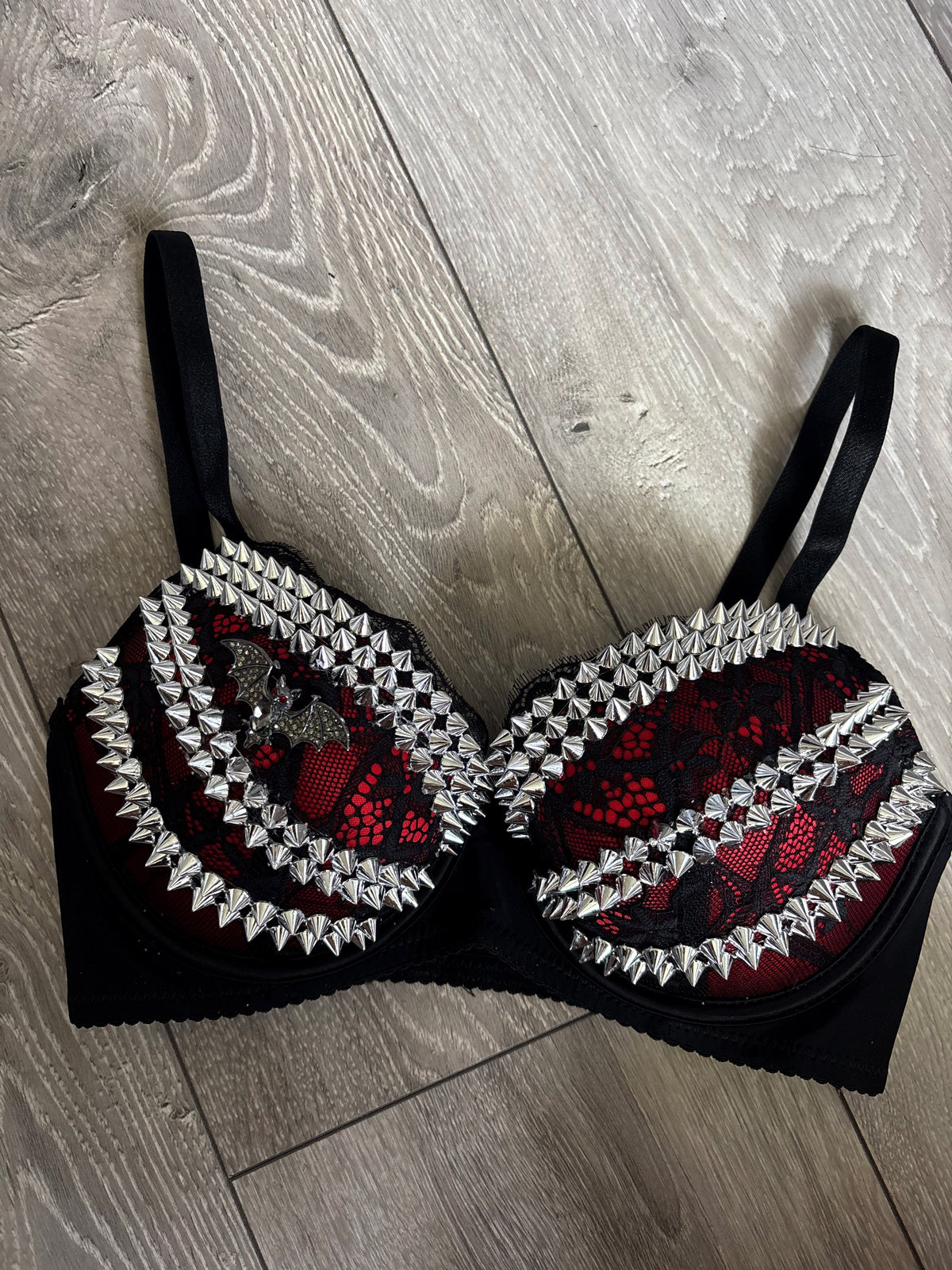 Red Bat Adjustable Pin Spiked (no cross) Push up Bra