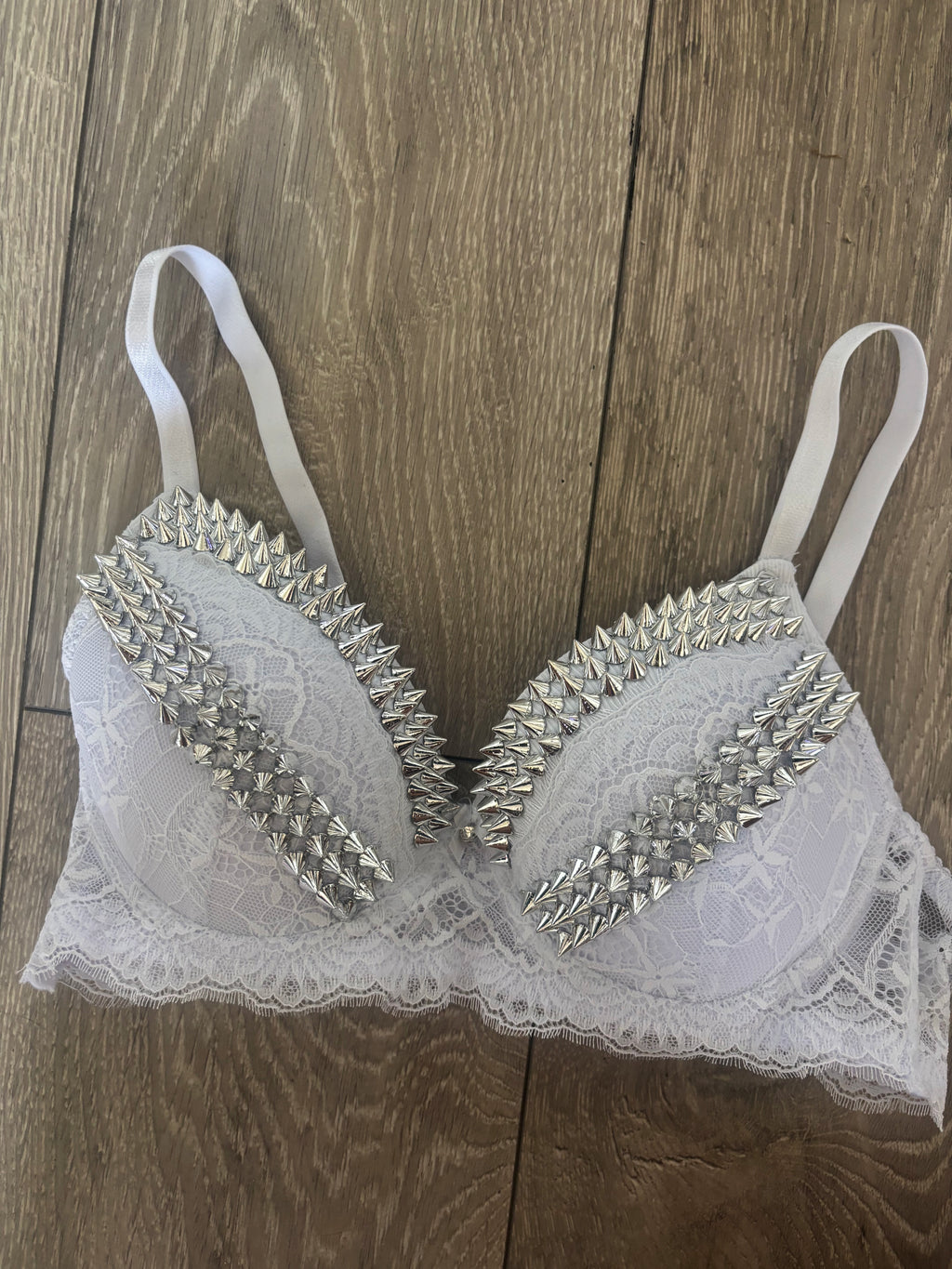 White Y2K (no cross) Spiked push up bra