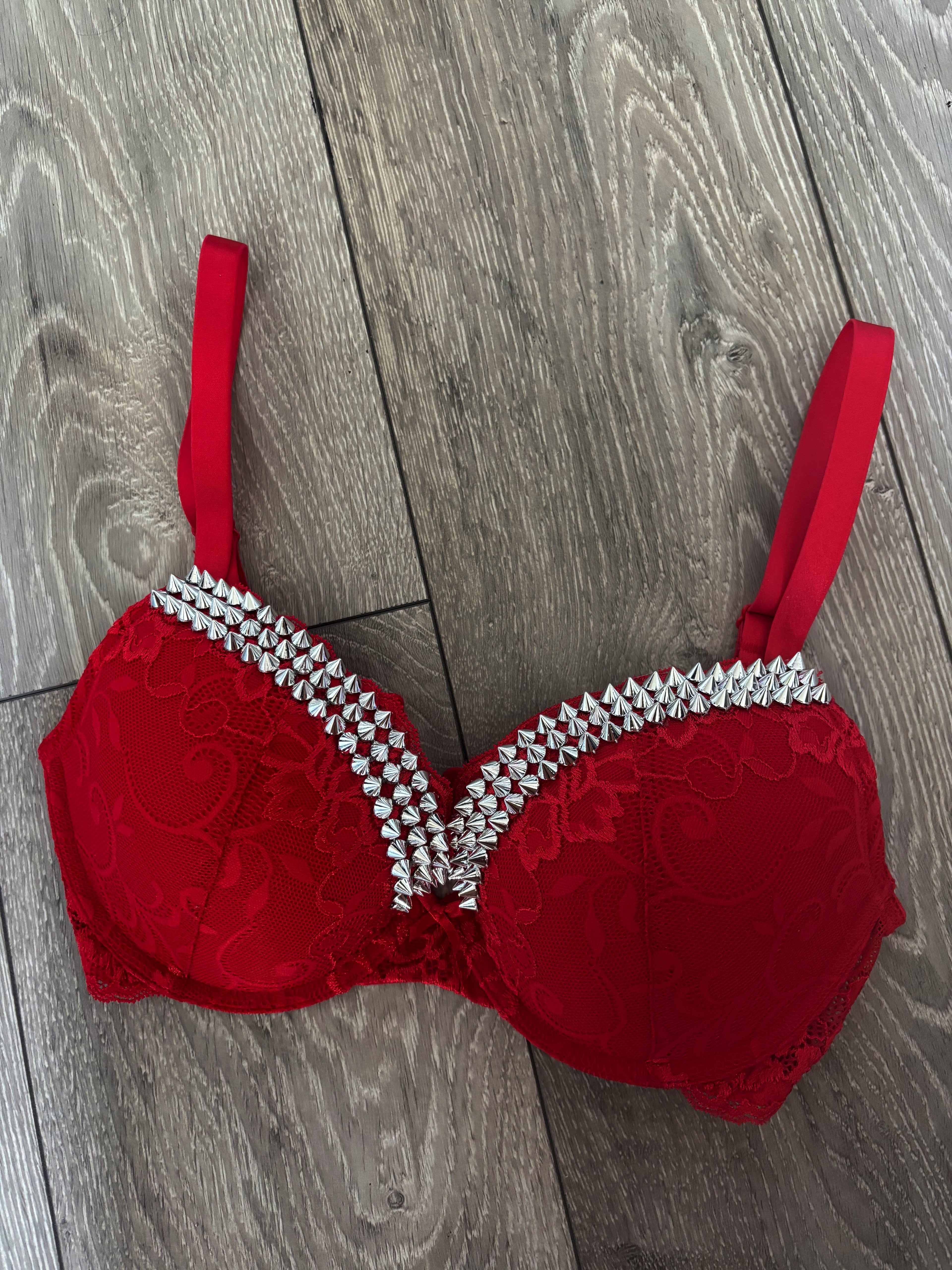 (More Sizes) Red Y2K single strip (no cross) push up bra