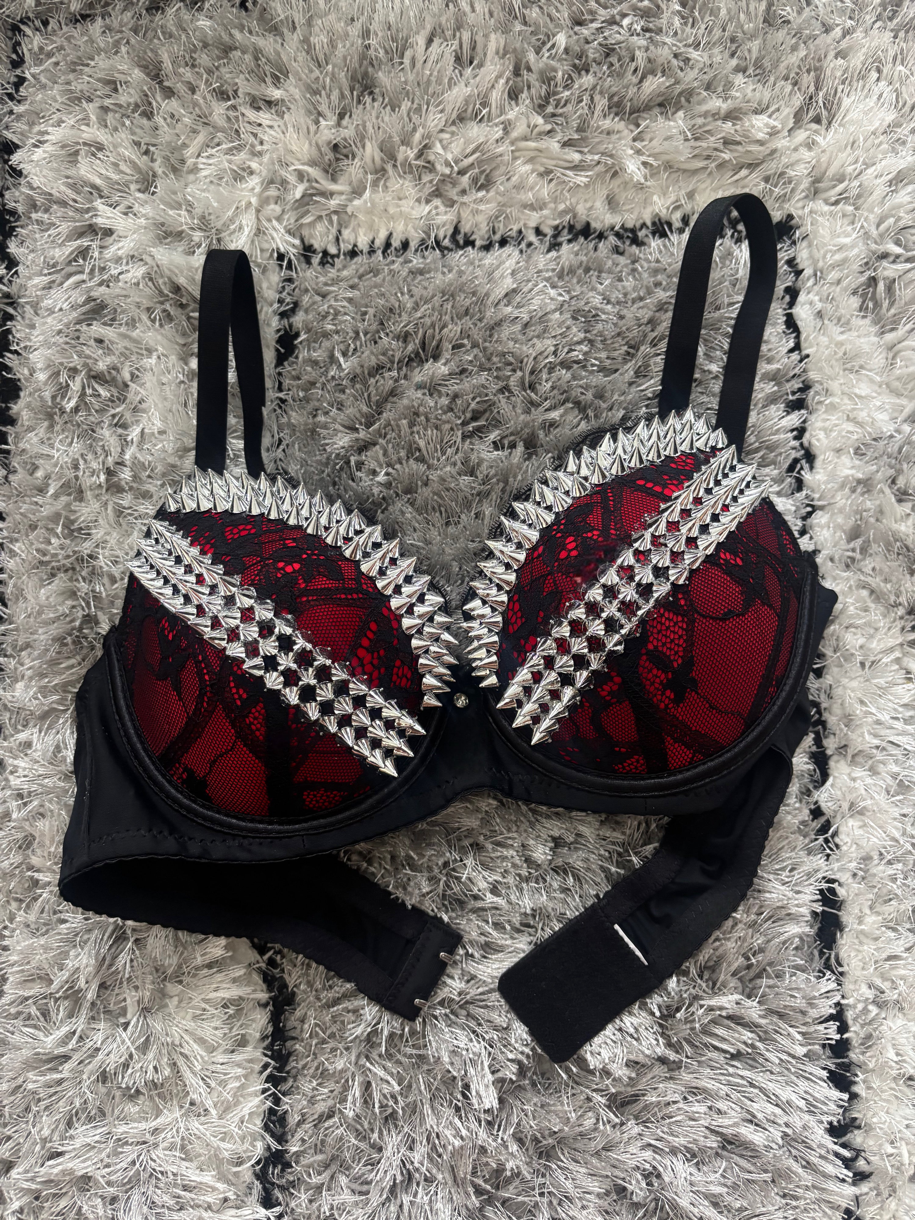 Red and Black Y2K (no cross) Spiked push up bra