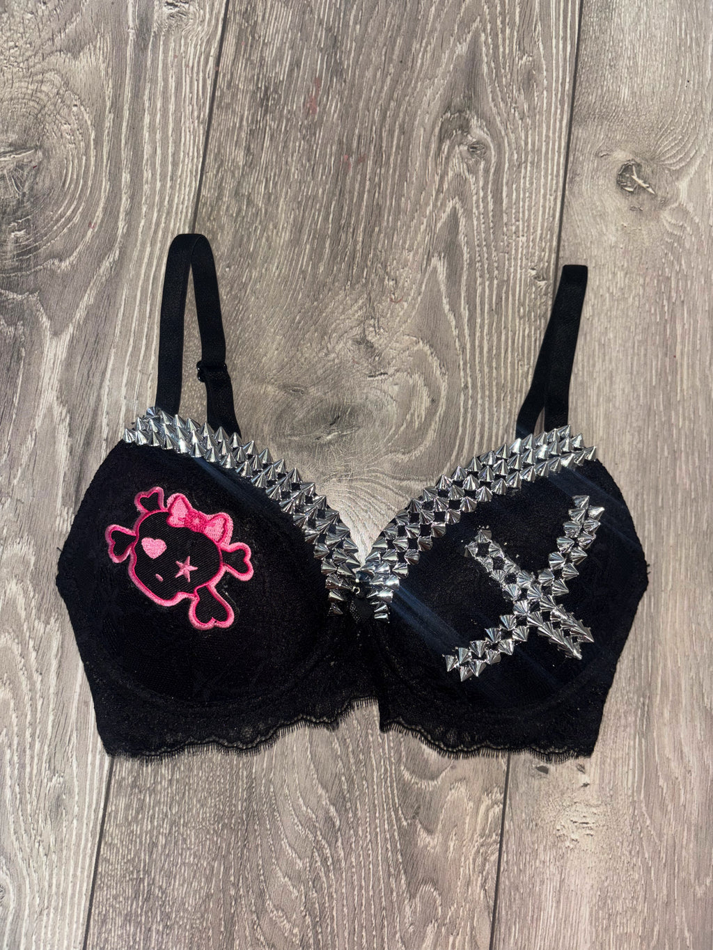 Black Skull Crush Spiked (no mini skulls) (no cross) push up bra