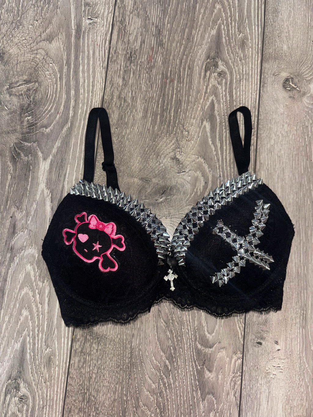 Black Skull Crush Spiked (no mini skulls) (with cross) push up bra
