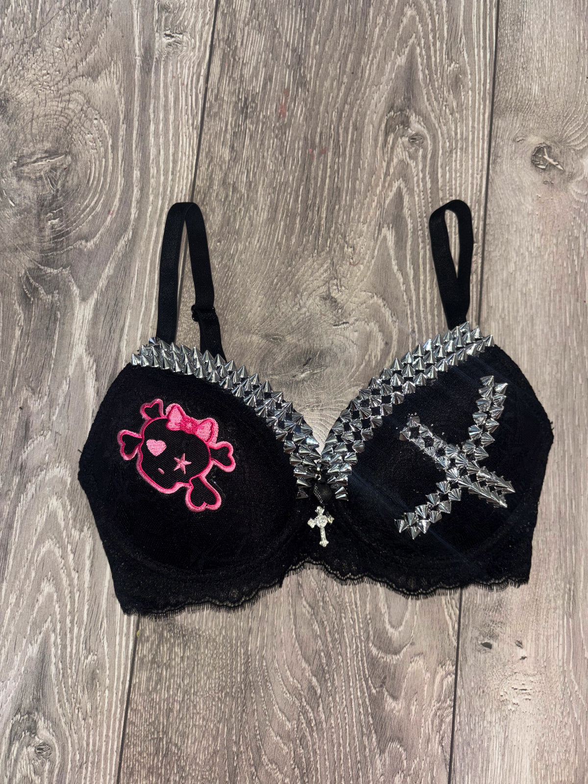 Black Skull Crush Spiked (no mini skulls) (with cross) push up bra