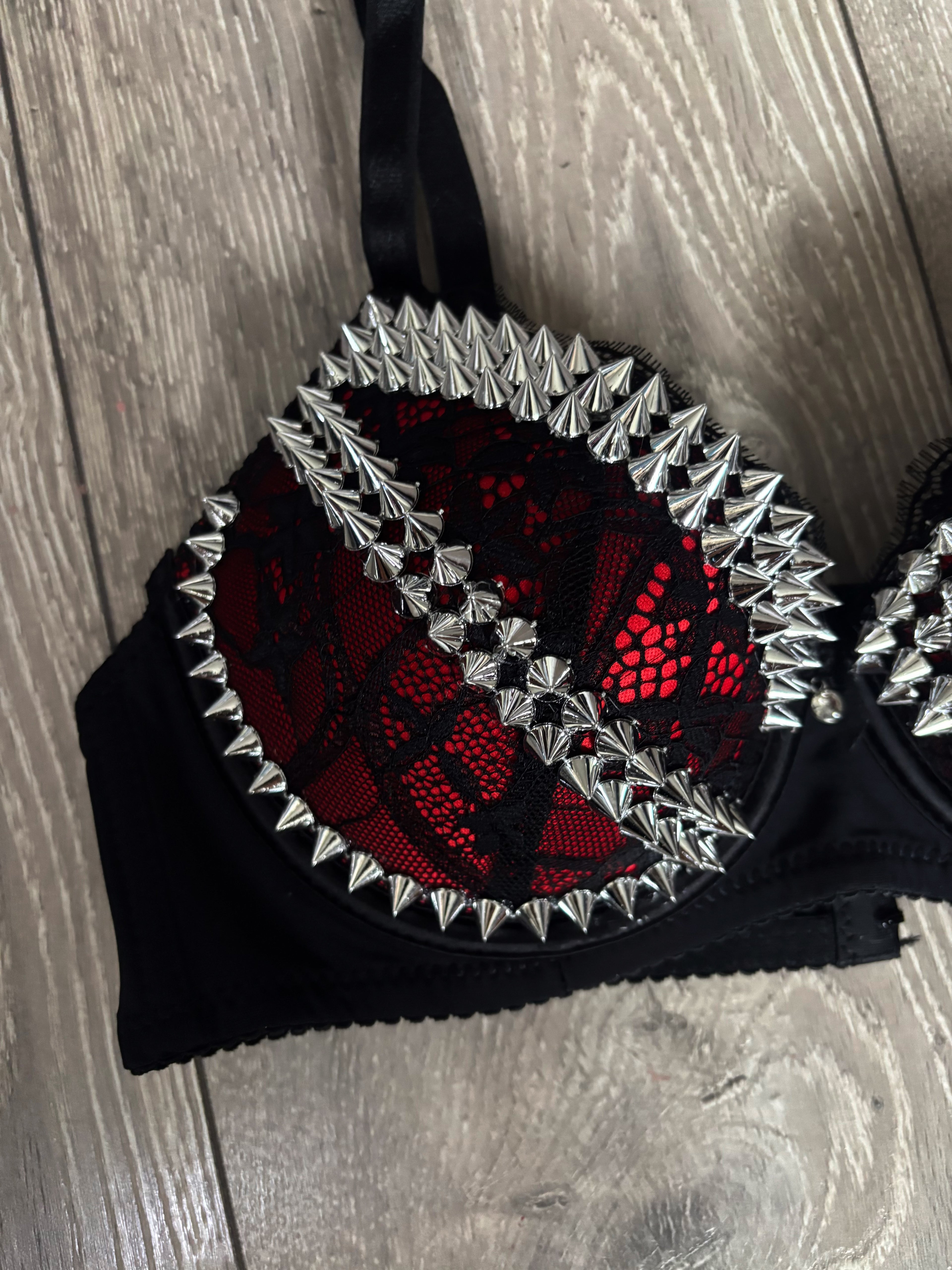 Blood Moon Relic (without cross) Spiked push up bra