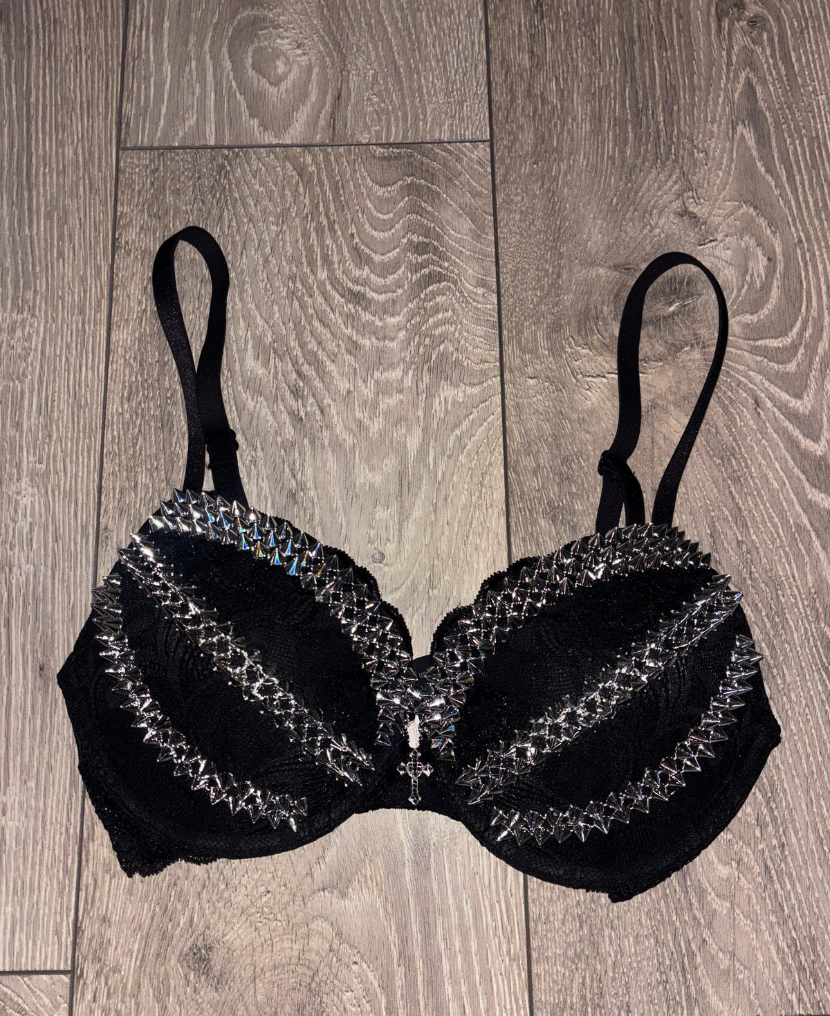 (More sizes) Triple Spiked black Y2K (with cross) push up bra