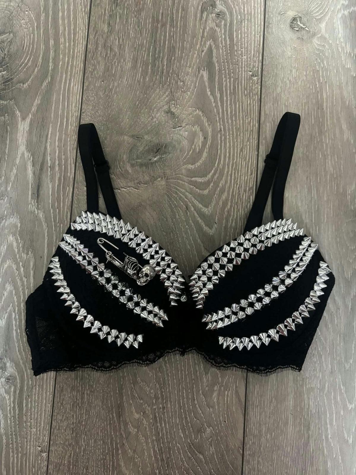 Black Skull Adjustable Pin Spiked push up bra (no cross)