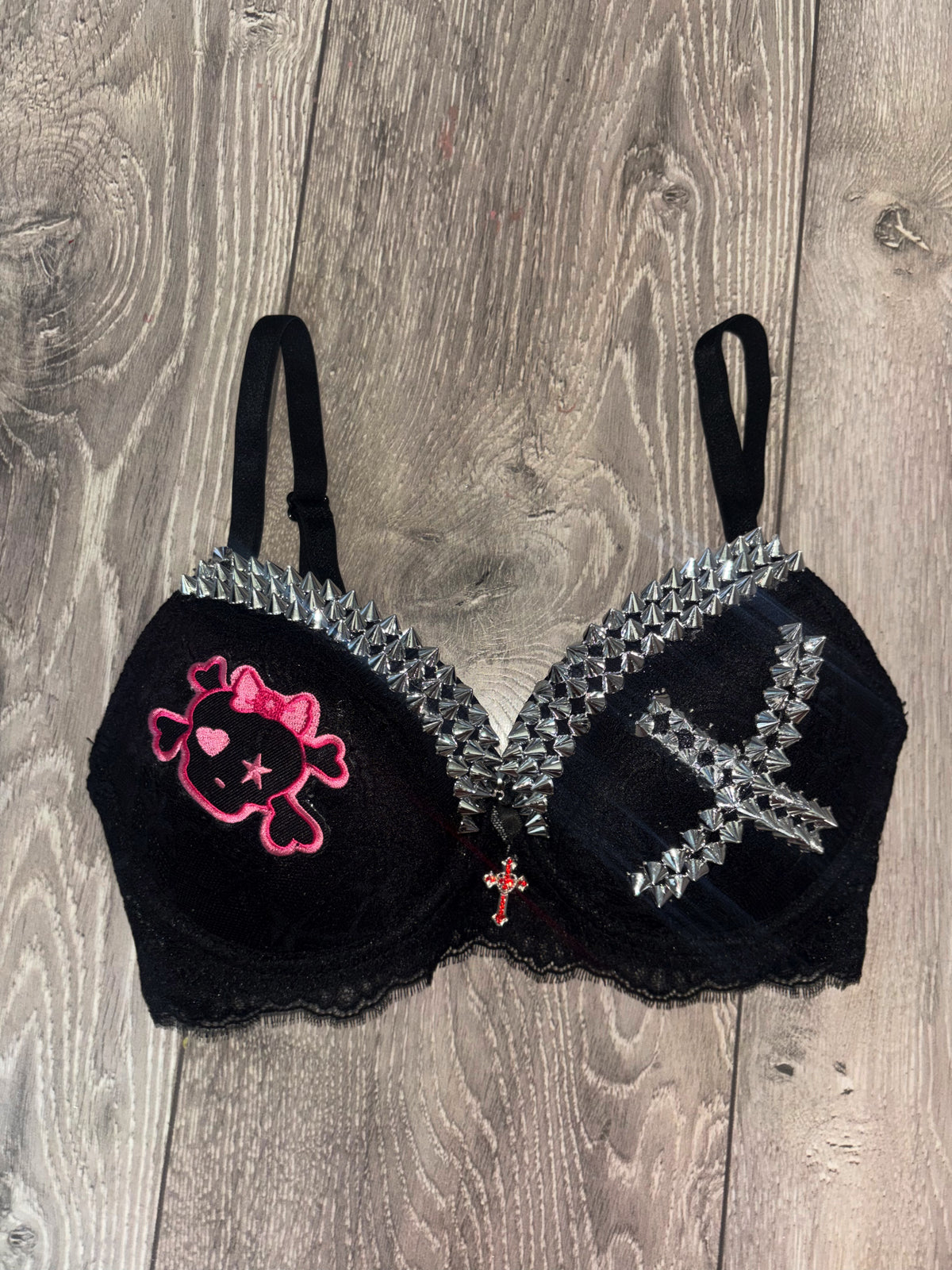 Black Skull Crush Spiked (no mini skulls) (with cross) push up bra