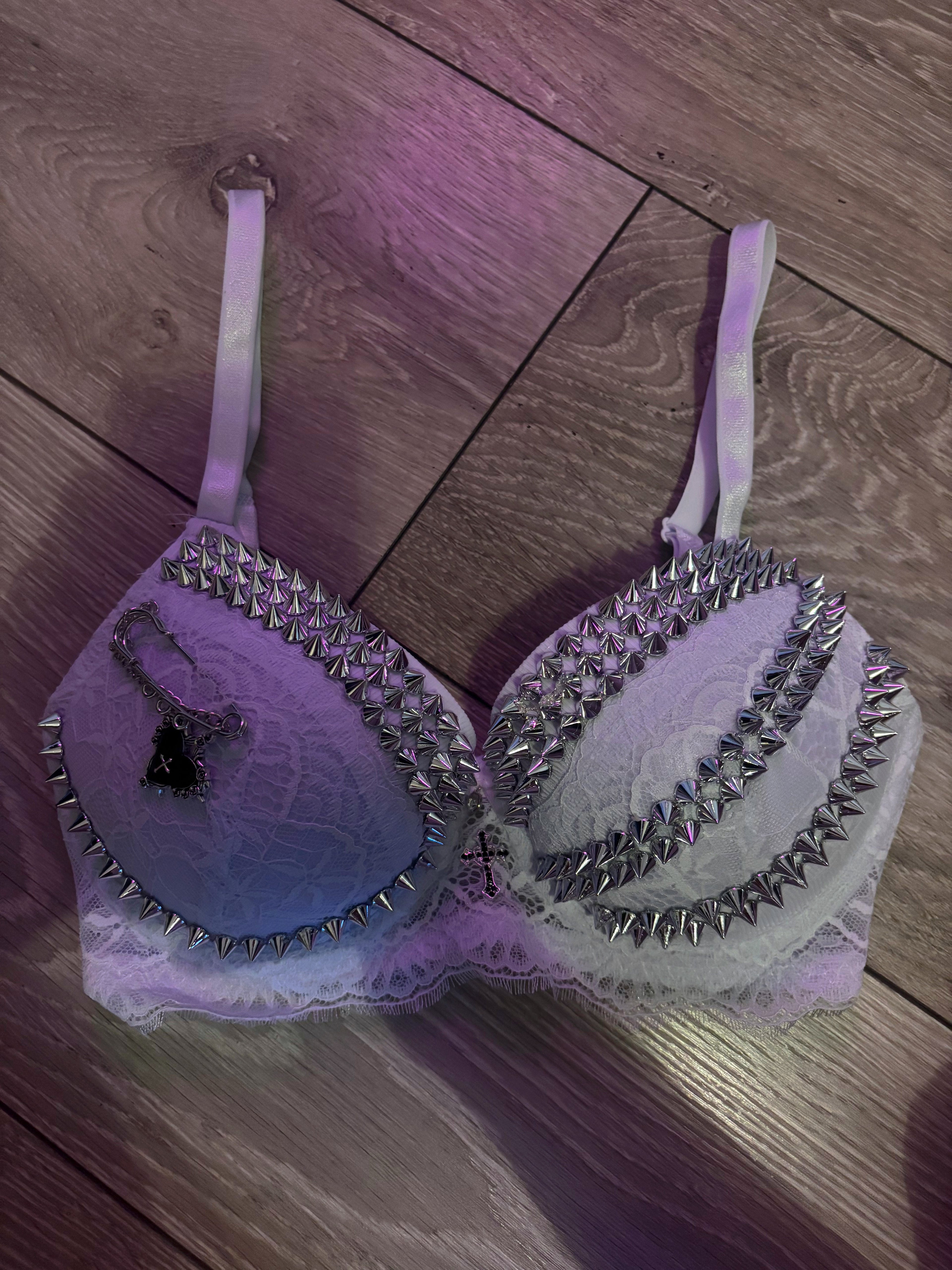 The White Swan (with cross) Spiked push up bra
