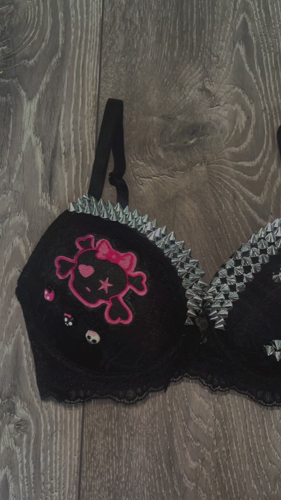 Black Skull Crush Spiked (no cross) push up bra